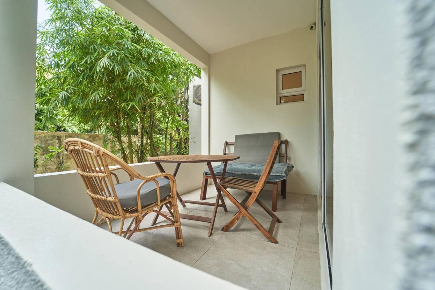 Loukaz -Entire Rental Units W Panoramic Rooftop Coteau Raffin Bagian luar foto