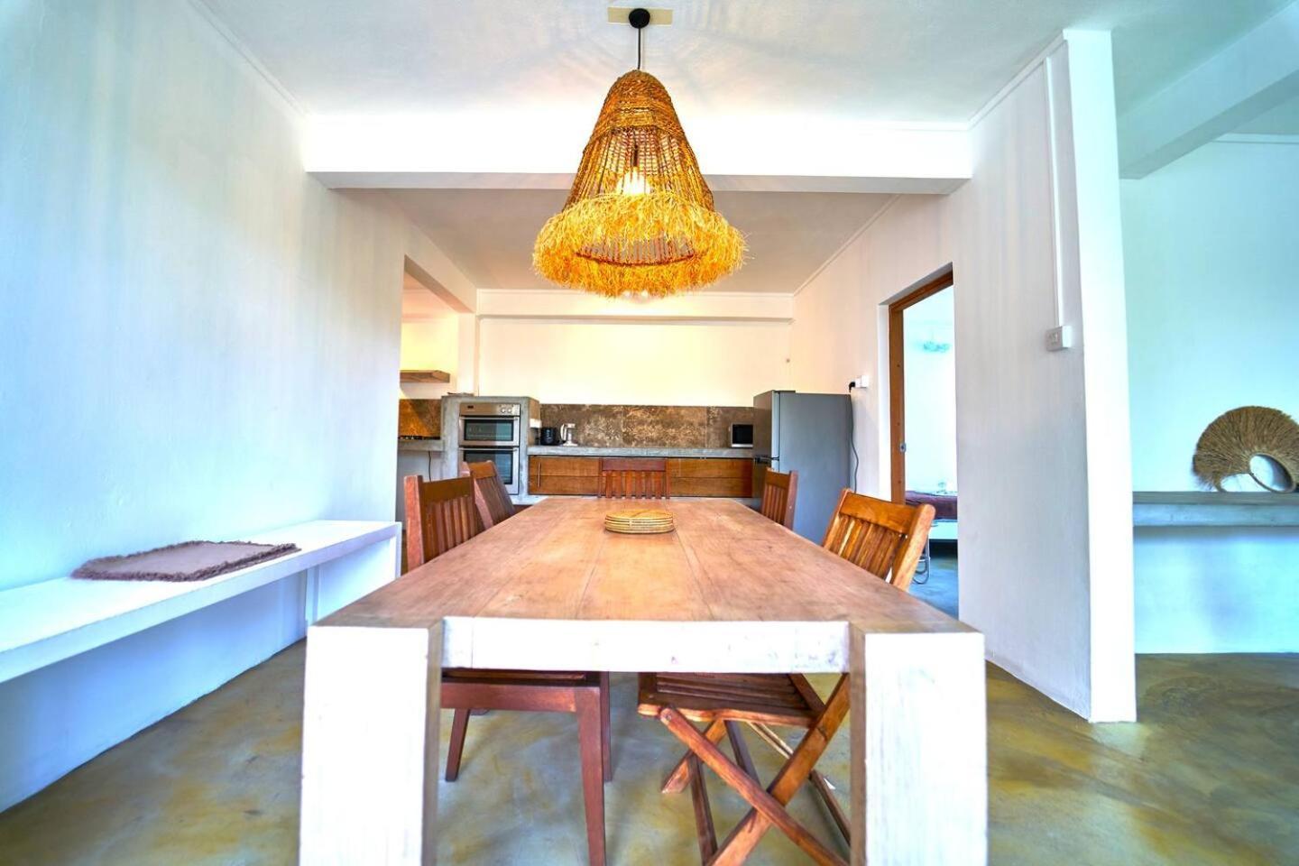 Loukaz -Entire Rental Units W Panoramic Rooftop Coteau Raffin Bagian luar foto