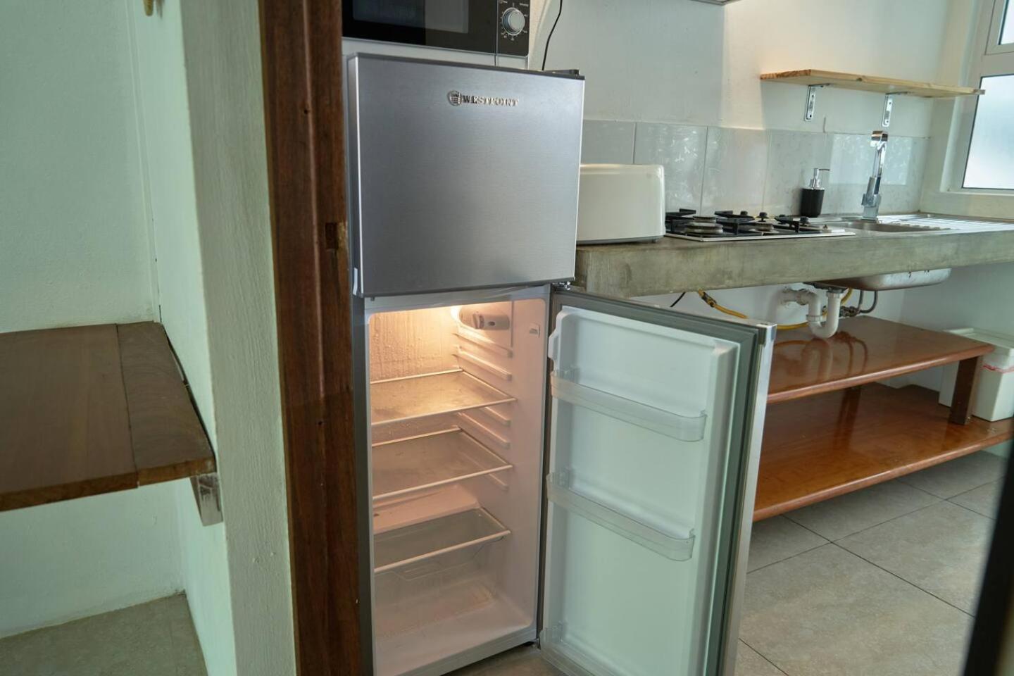 Loukaz -Entire Rental Units W Panoramic Rooftop Coteau Raffin Bagian luar foto